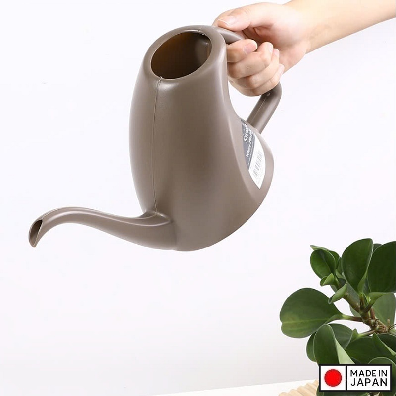 Bình tưới cây cảnh dáng thiên nga Nakaya 880ml - Made in Japan