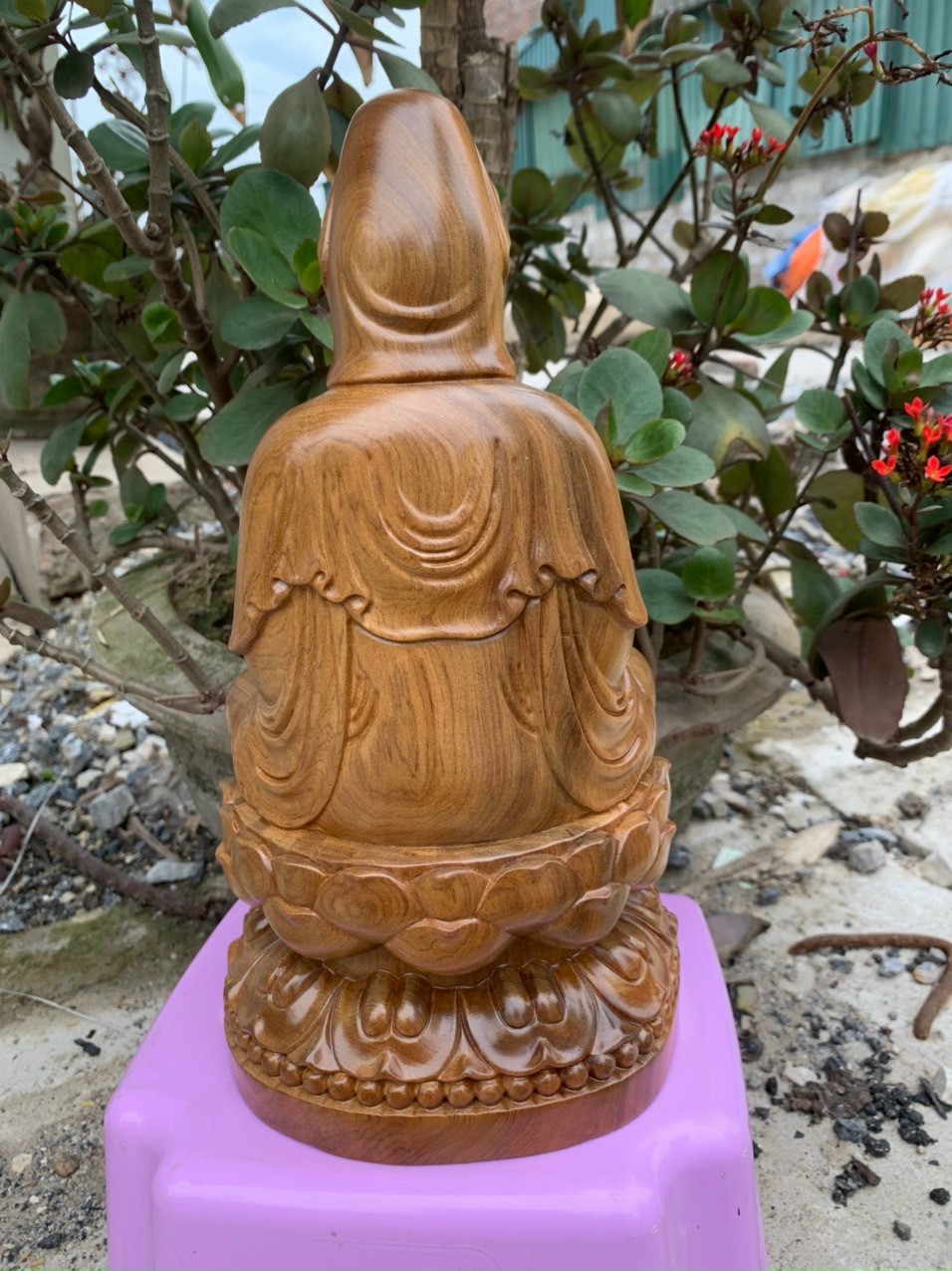 Tượng phật bà quan âm bồ tát bằng gỗ bách xanh thơm phức kt cao 40×21×20cm