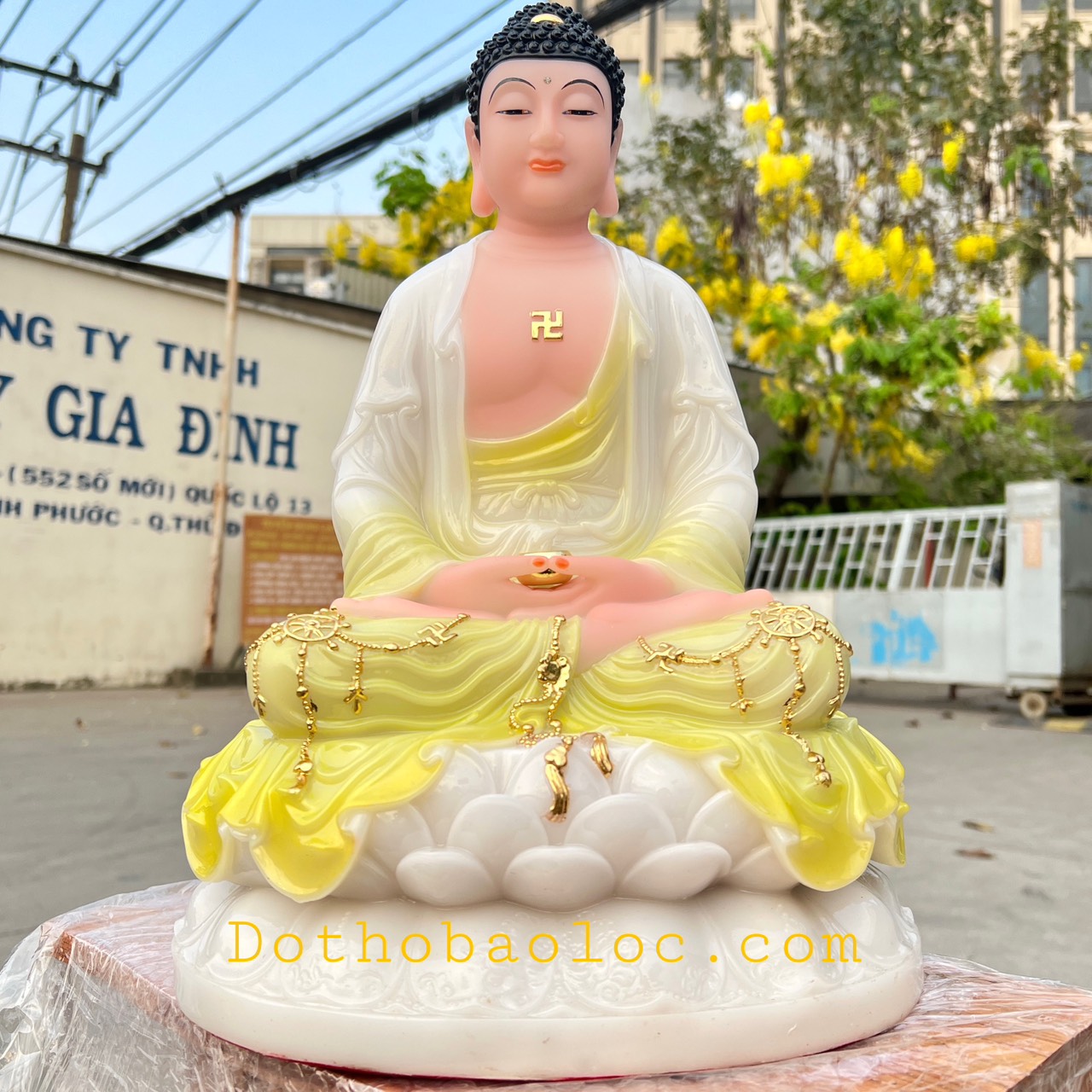 Tượng Phật Bổn Sư Thích Ca Mâu Ni bằng đá nhập khẩu cao cấp cao 40cm – Màu trắng