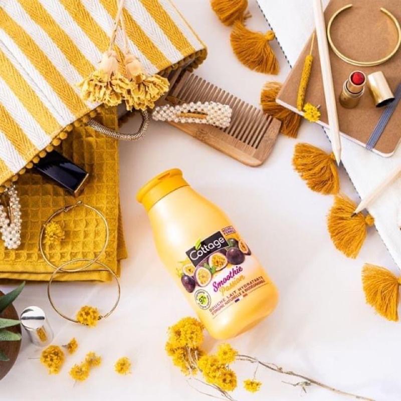 Sữa tắm chính hãng Cottage từ Pháp dung tích 250ml, nhiều hương thơm.