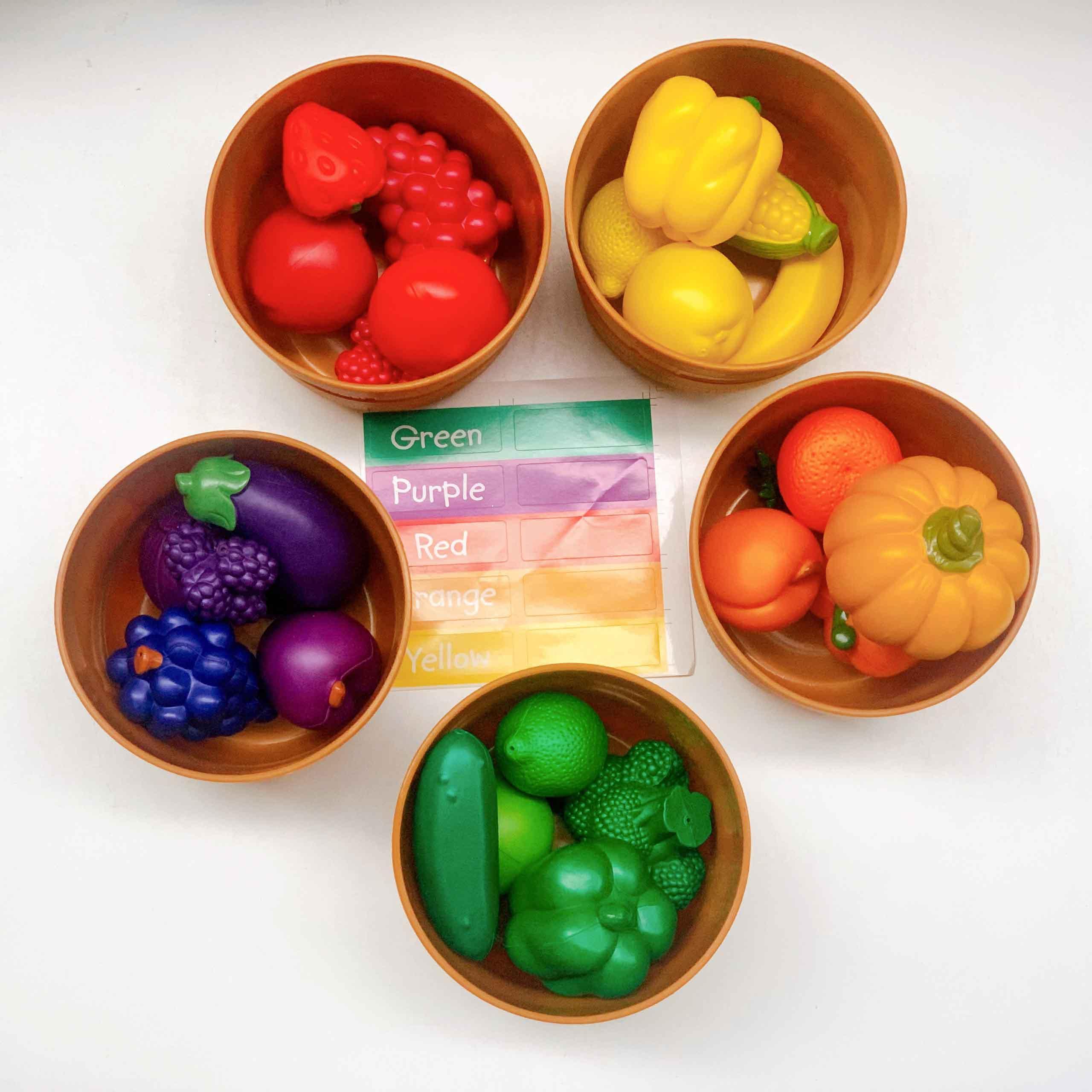 Bộ đồ chơi luyện vận động tinh và phân loại - Farmer's Market Color Sorting Set