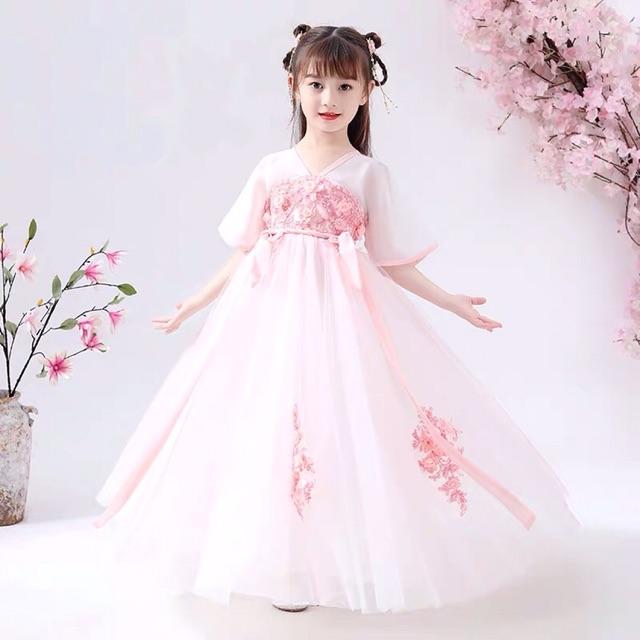 Quần áo cổ trang chụp ảnh cho bé gái