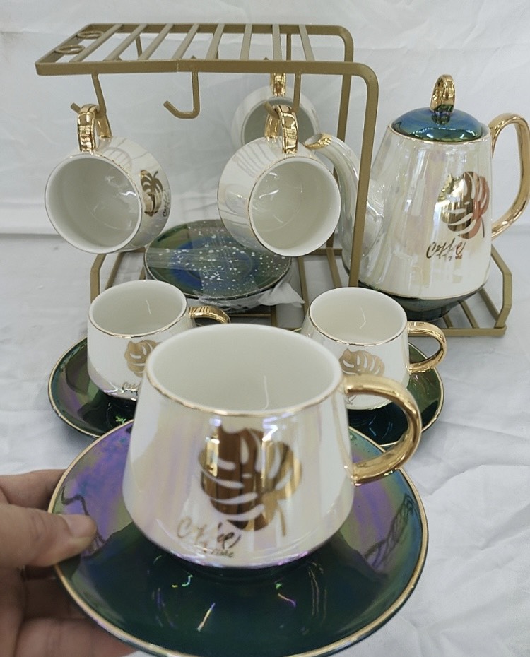 BỘ ẤM CHÉN PHA TRÀ CÓ GIÁ TREO CỐC KIM LOẠI, ĐIA KÊ TÁCH - VD55