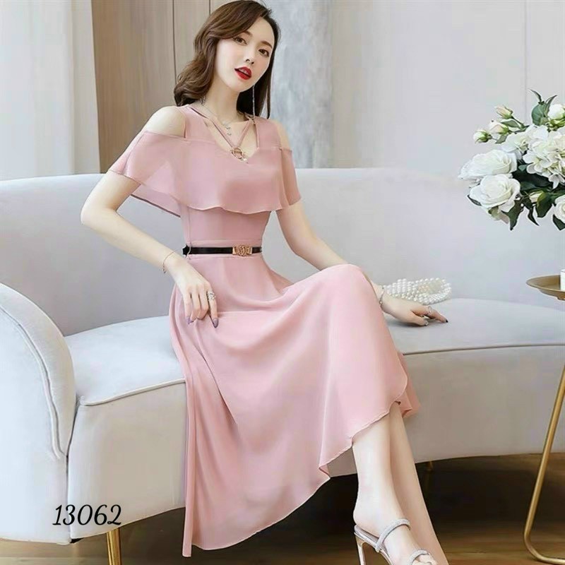 Đầm voan thiết kế khoét vai, dáng chuẩn, đủ size từ 40-65kg, kèm nịt.