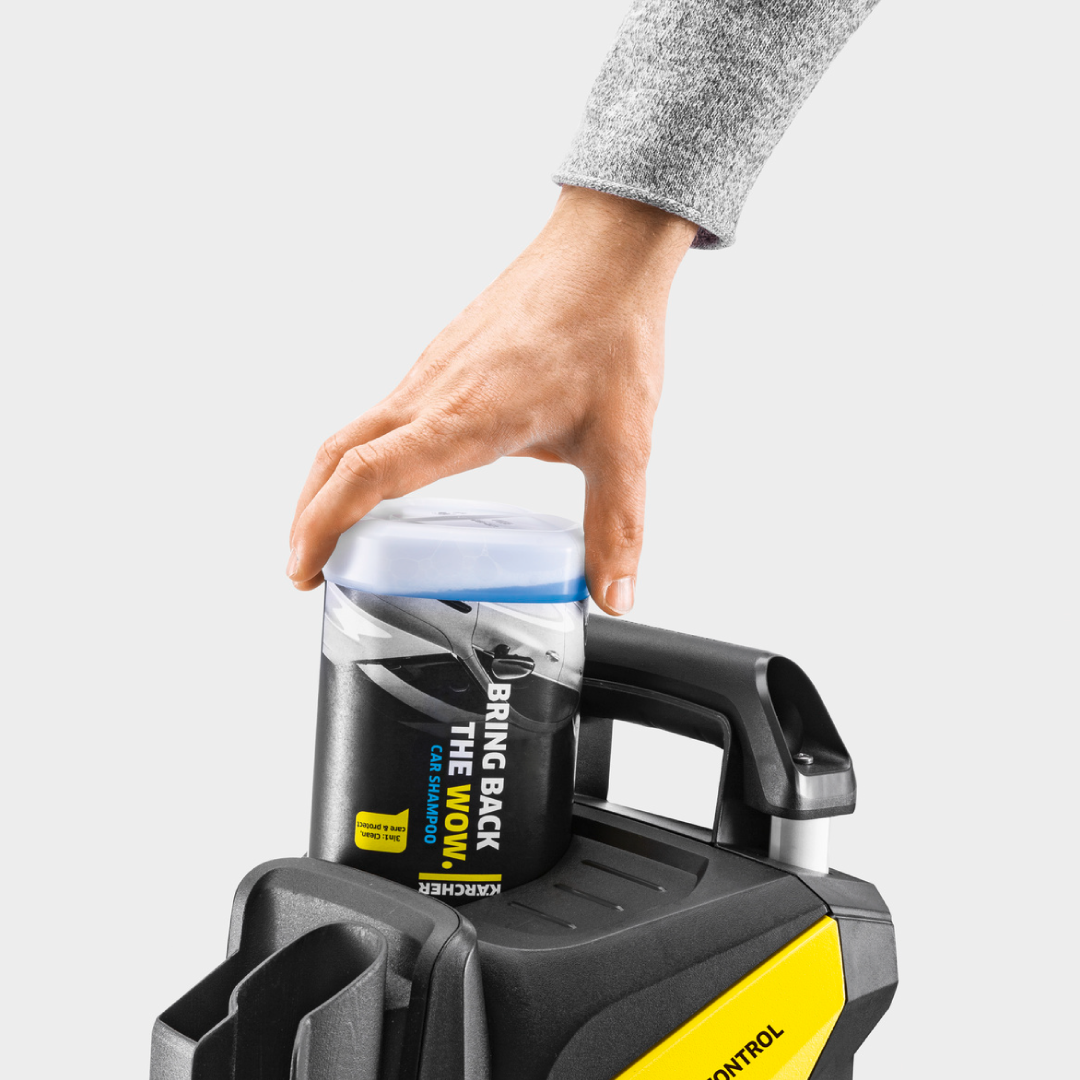 Máy phun rửa áp lực cao Karcher K 5 Power Control