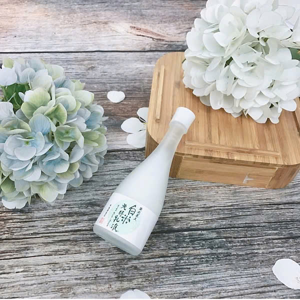 Tinh Chất Cấp Ẩm Kuramotobijin White Rice Fermented Moisture Chiết Xuất Men Gạo (Chai 120ML)