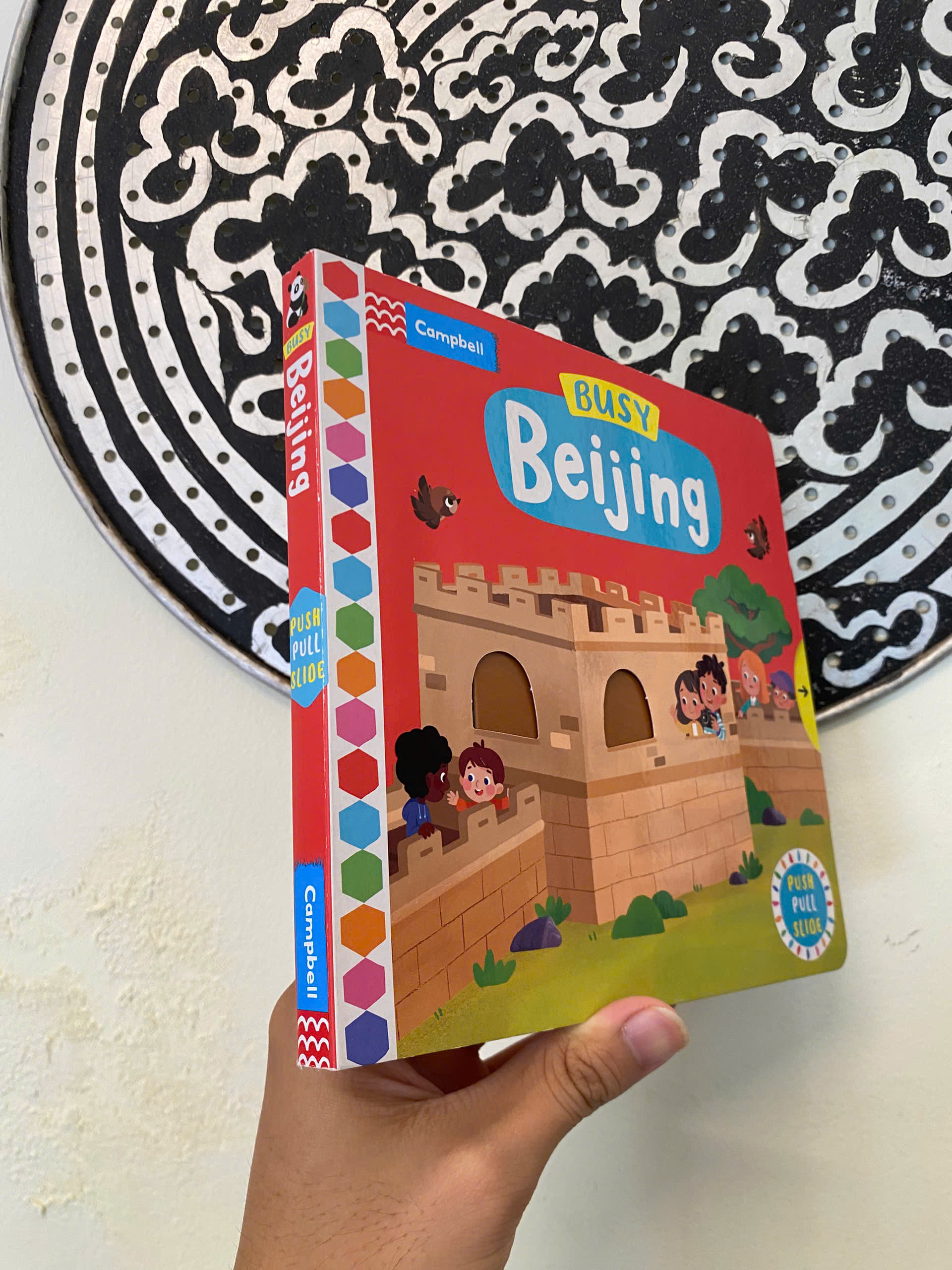 Sách - Busy Beijing by Leesh Li | Explore China - Children's Picture Book | Sách ngoại văn nhập khẩu