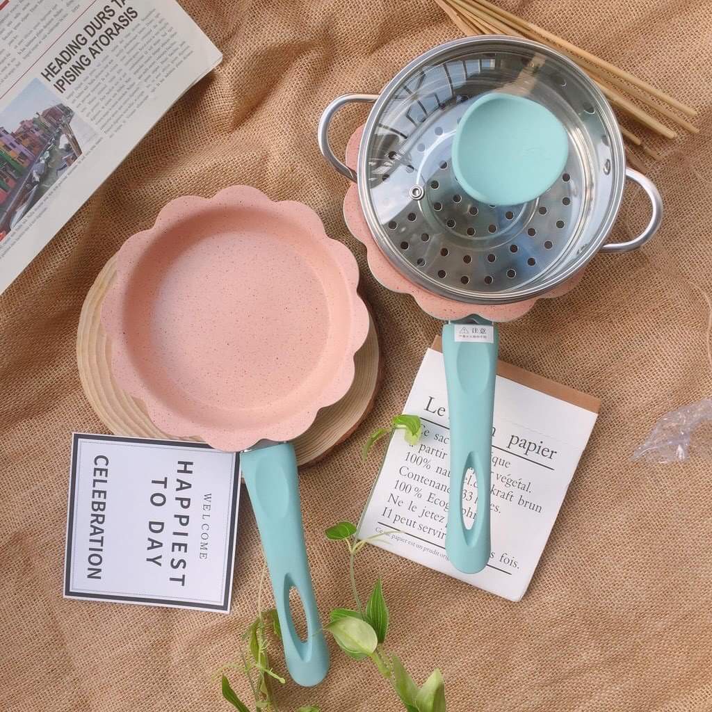 Bộ nồi chảo 3 món nấu đồ ăn dặm Seka cao cấp hình hoa, chất liệu men đá hoa cương chống dính an toàn, dễ vệ sinh sau khi dùng
