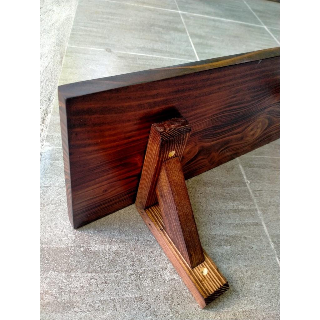 Kệ gỗ tự nhiên kèm cặp eke chân kệ dài 40cm