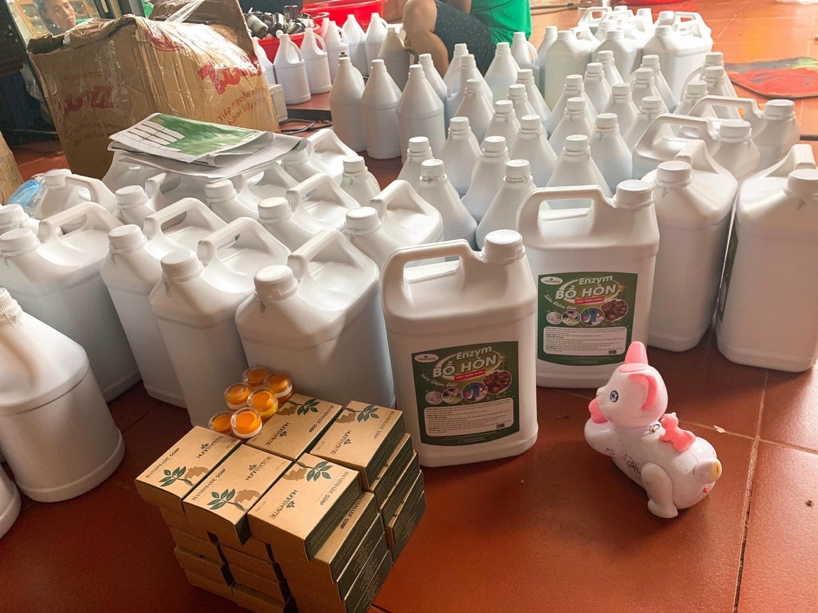Nước rửa bát Enzyme bồ hòn Huna'shome can 5 Lít