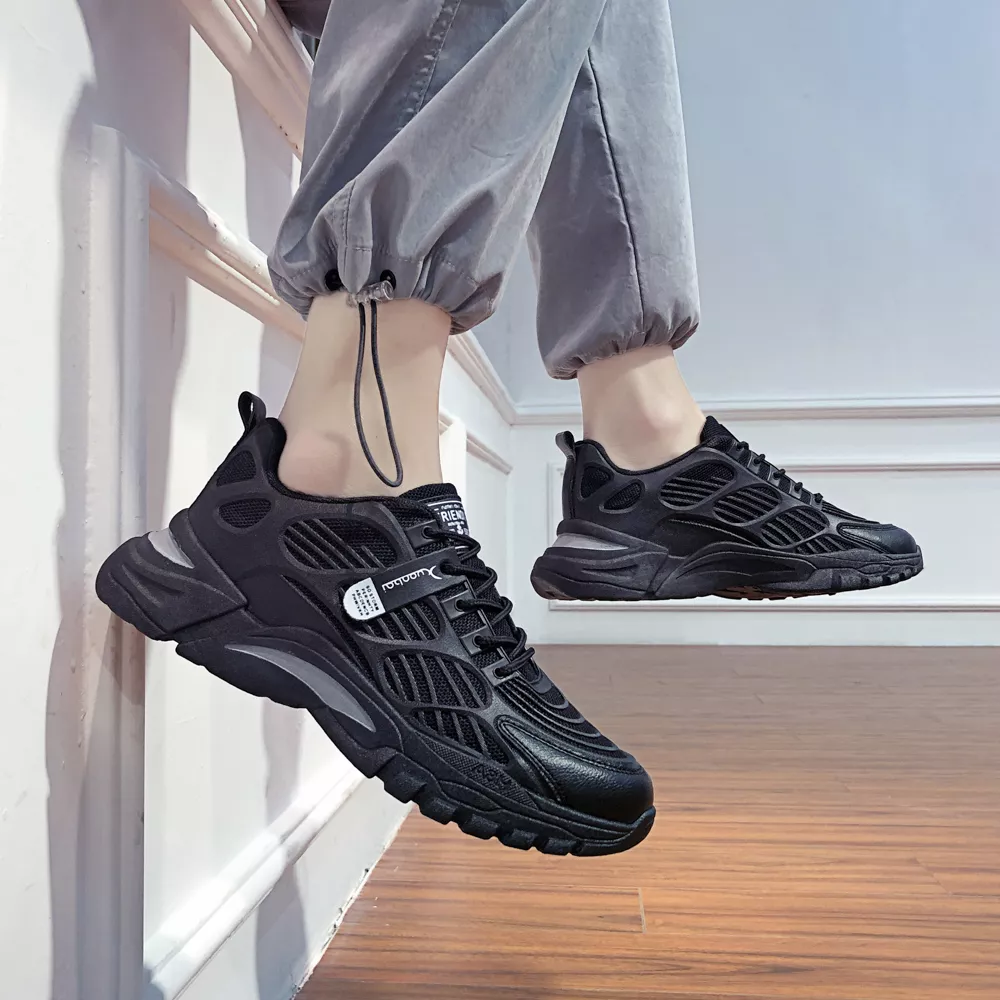 Giày Thể Thao Nam AZARA- Sneaker Màu Trắng - Đen, Dáng Thể Thao Dễ Phối Đồ, Êm Chân, Đế Chống Sốc - G5316