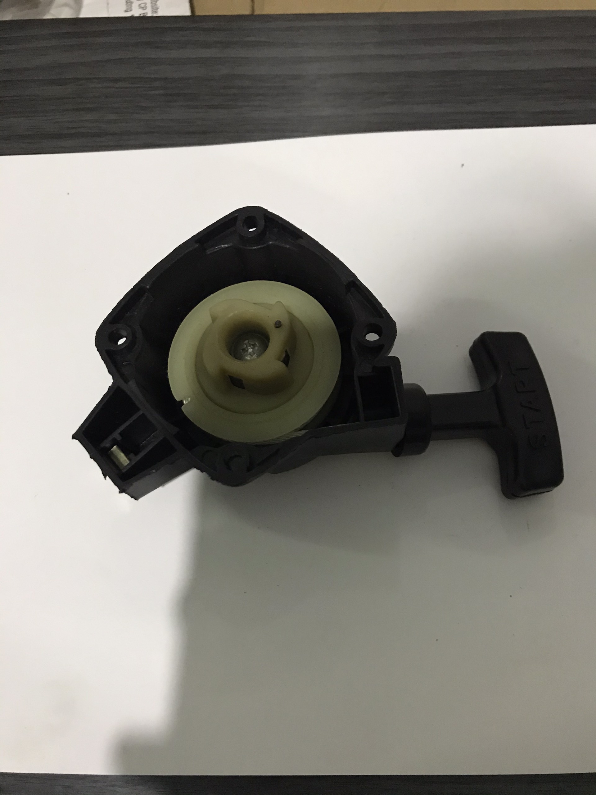 Chụp giật 260 / khỏi động máy cắt cỏ 260/ chụp giật máy cắt cỏ 328/ khởi động 328 / bộ giật phun thuốc