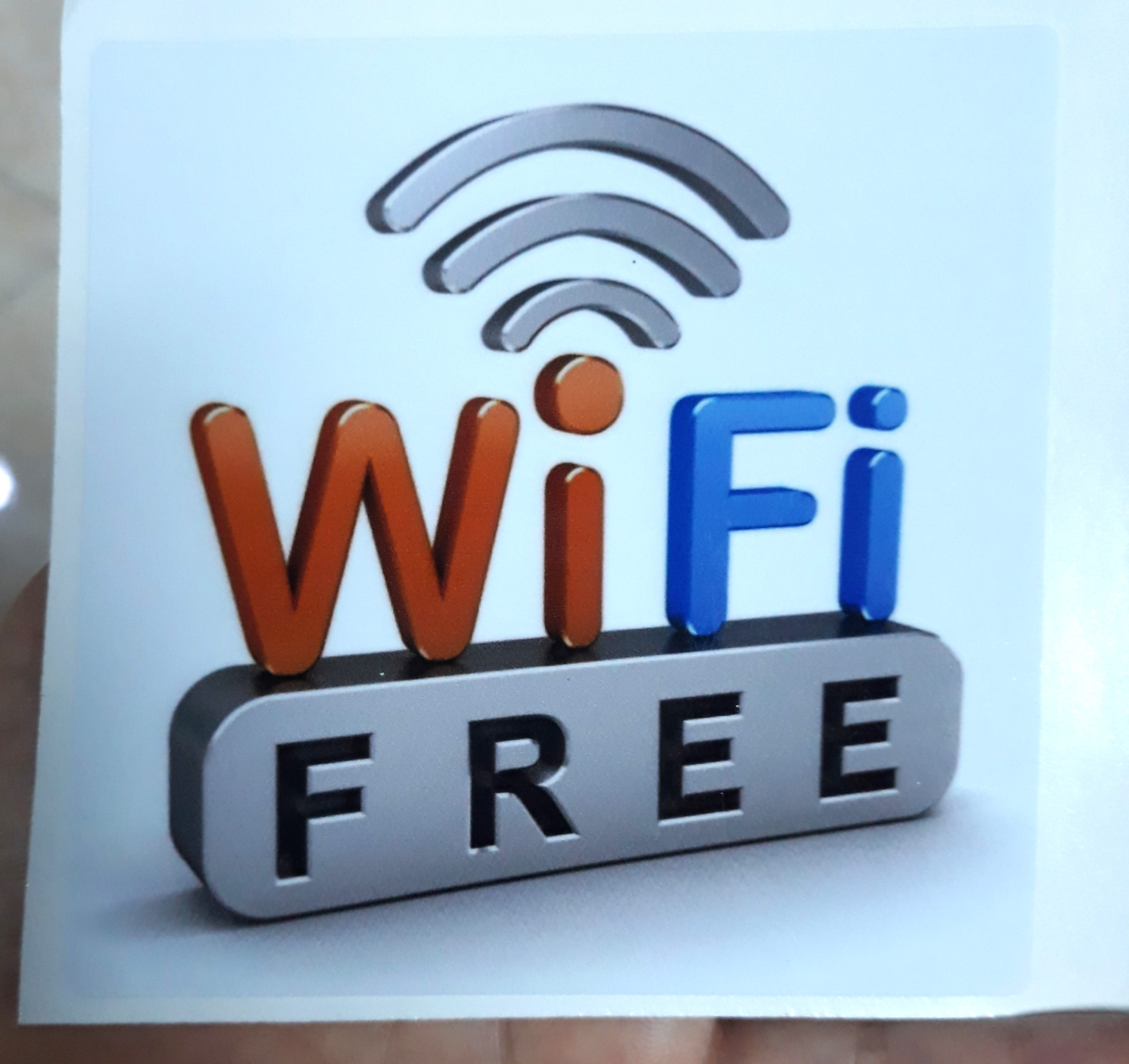 Sticker Free Wifi kích thước 8 đến 12 cm