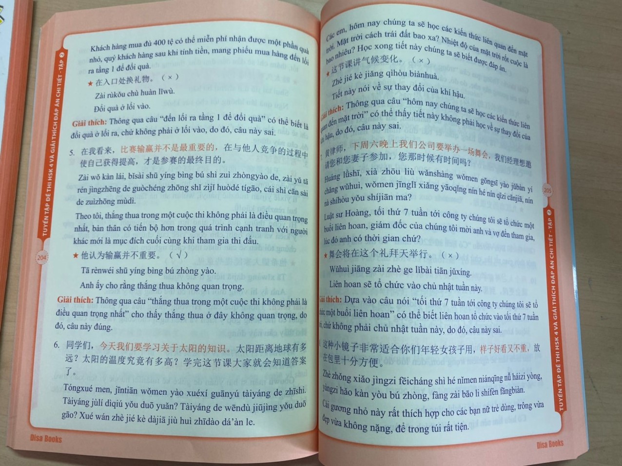 Combo 3 sách Bộ đề tuyển tập đề thi năng lực Hán Ngữ HSK4 và đáp án giải thích chi tiết +5000 từ vựng tiếng Trung thông dụng nhất+ DVD tài liệu