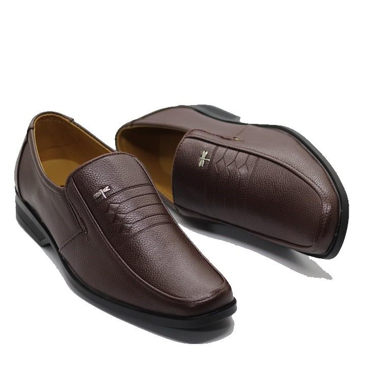 Giày tây nam trung niên đế cao su đã khâu chắc chắn size 38 đến 43 2 màu nâu và đen sản phẩm đóng hộp chắc cú
