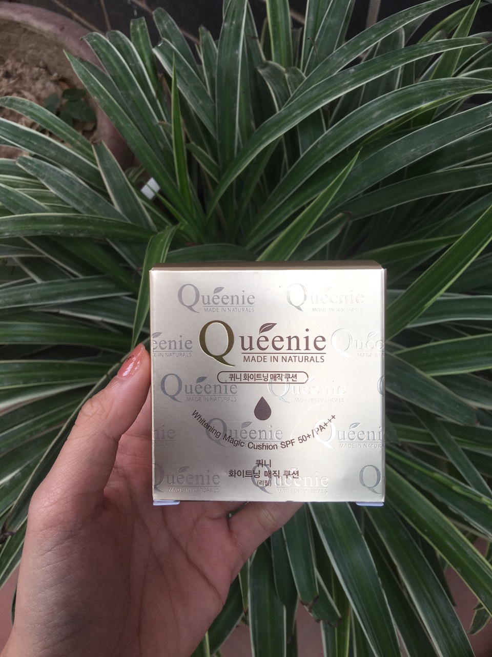 Mini phấn nước trang điểm cao cấp Queenie chống nắng, dưỡng trắng da 15g - Mỹ Phẩm Hàn Quốc