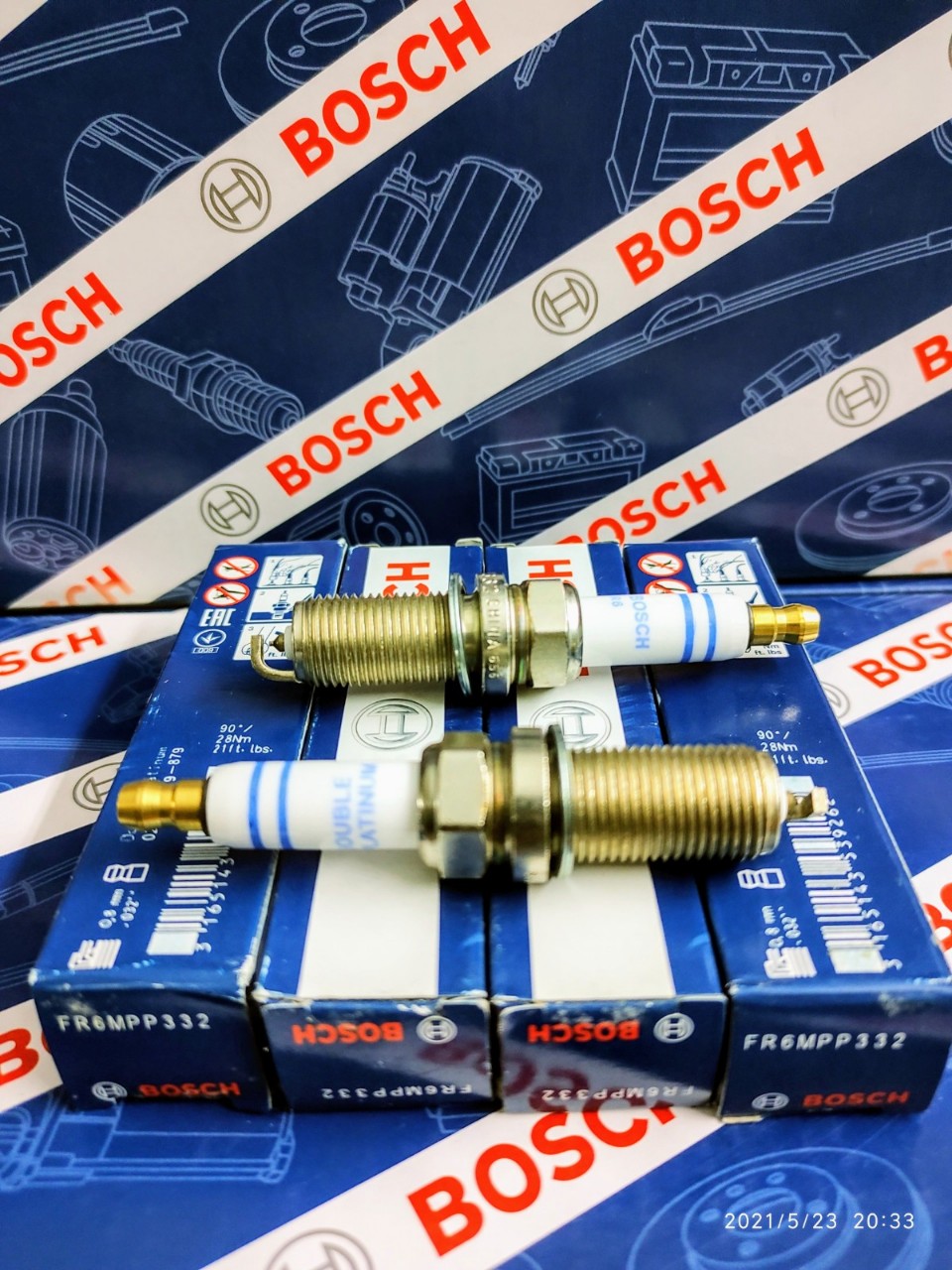 Bugi Bosch Chân Dài Tuýp 16 Ren 14 - Toyota Innova, Fortuner , Camry, Hyundai, Kia, Mitsubishi
