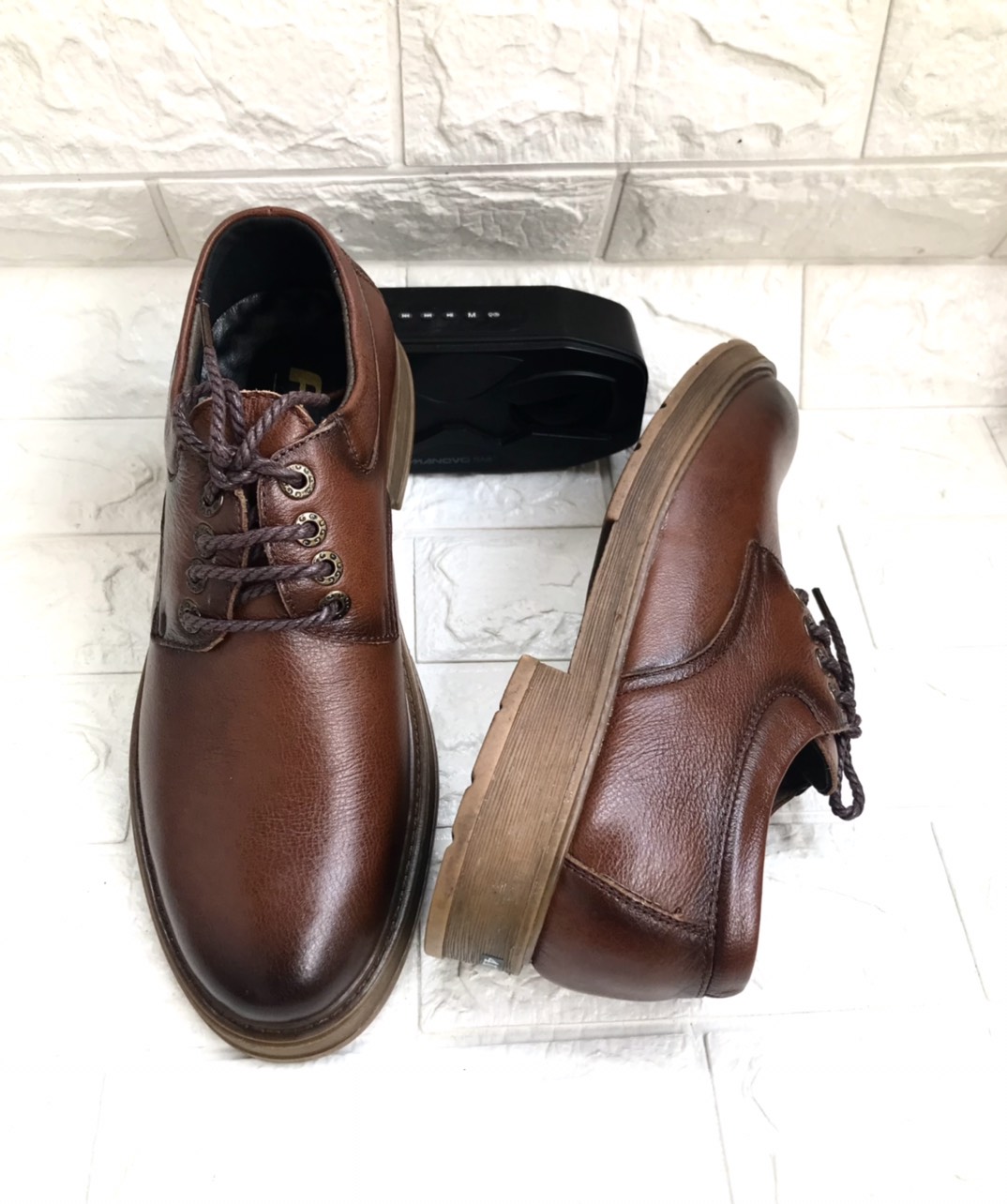 Giày nam da bò cao cấp, đế cao su mềm mại, size từ 39-44, màu nâu vàng, mẫu mới nhất hiện nay.