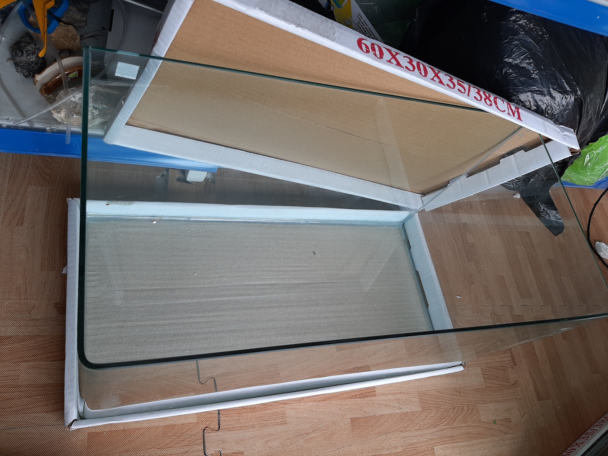 Bể cá mini để bàn kính đúc 60x30x35 cm - hồ cá đúc, hồ cá mini để bàn