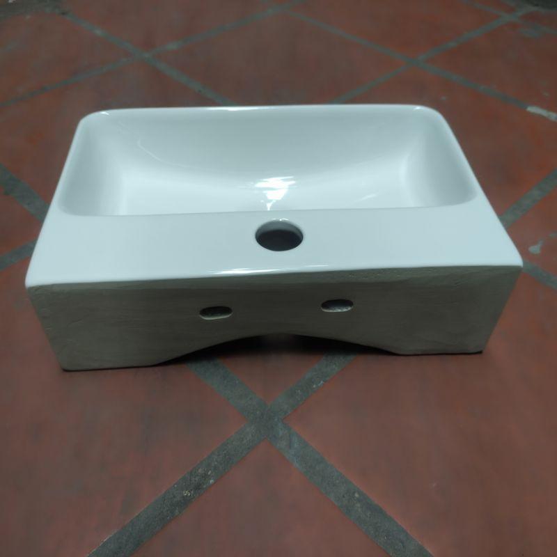 chậu lavabo treo tường 36x25cm