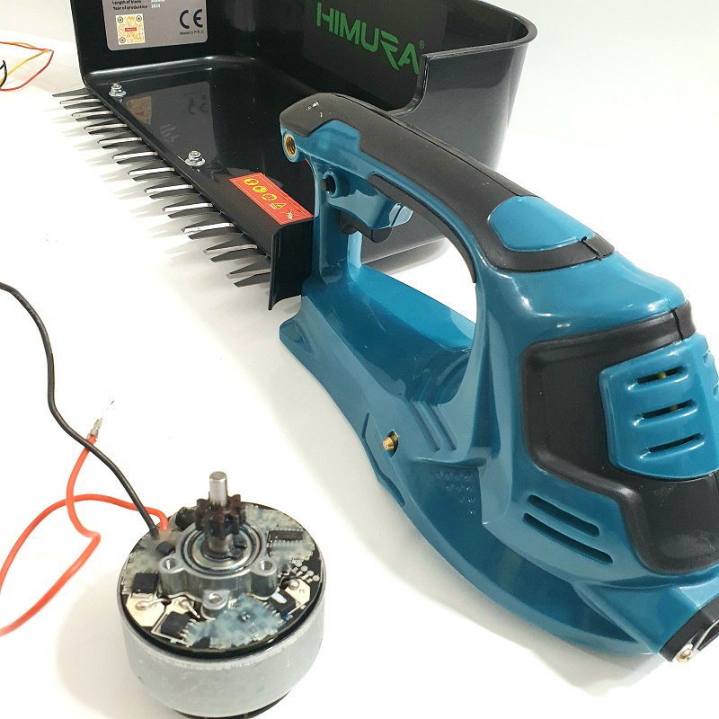 Máy hái chè, cắt chè, cắt rau má mini motor không chổi than dùng điện ắc-quy 24V model 4CD-30