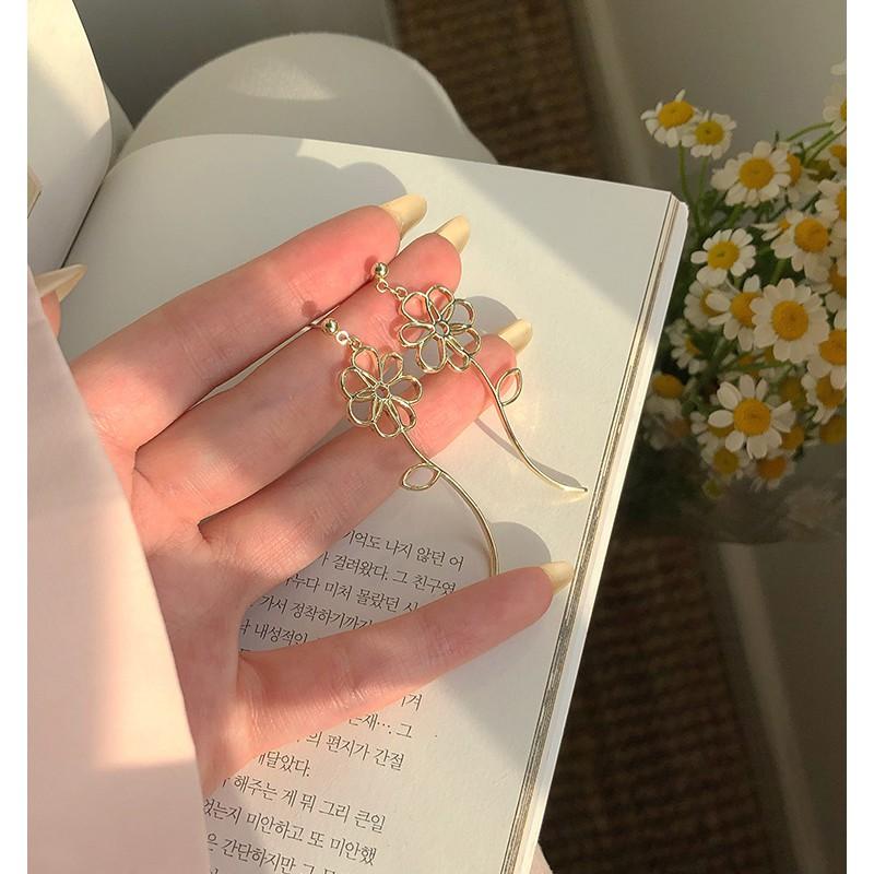 Khuyên hoa lá cành