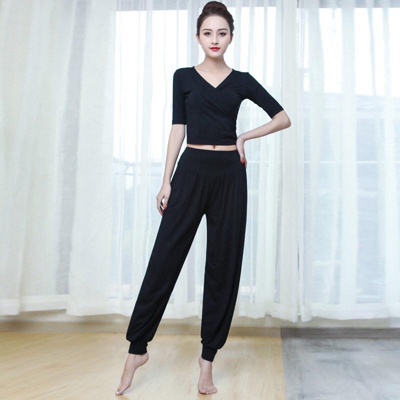 Set đồ tập yoga - tập gym PYM Sports - PYMS005 áo croptop tay lửng buộc vạt sau eo, quần dáng alibaba - 2 màu đen và đỏ