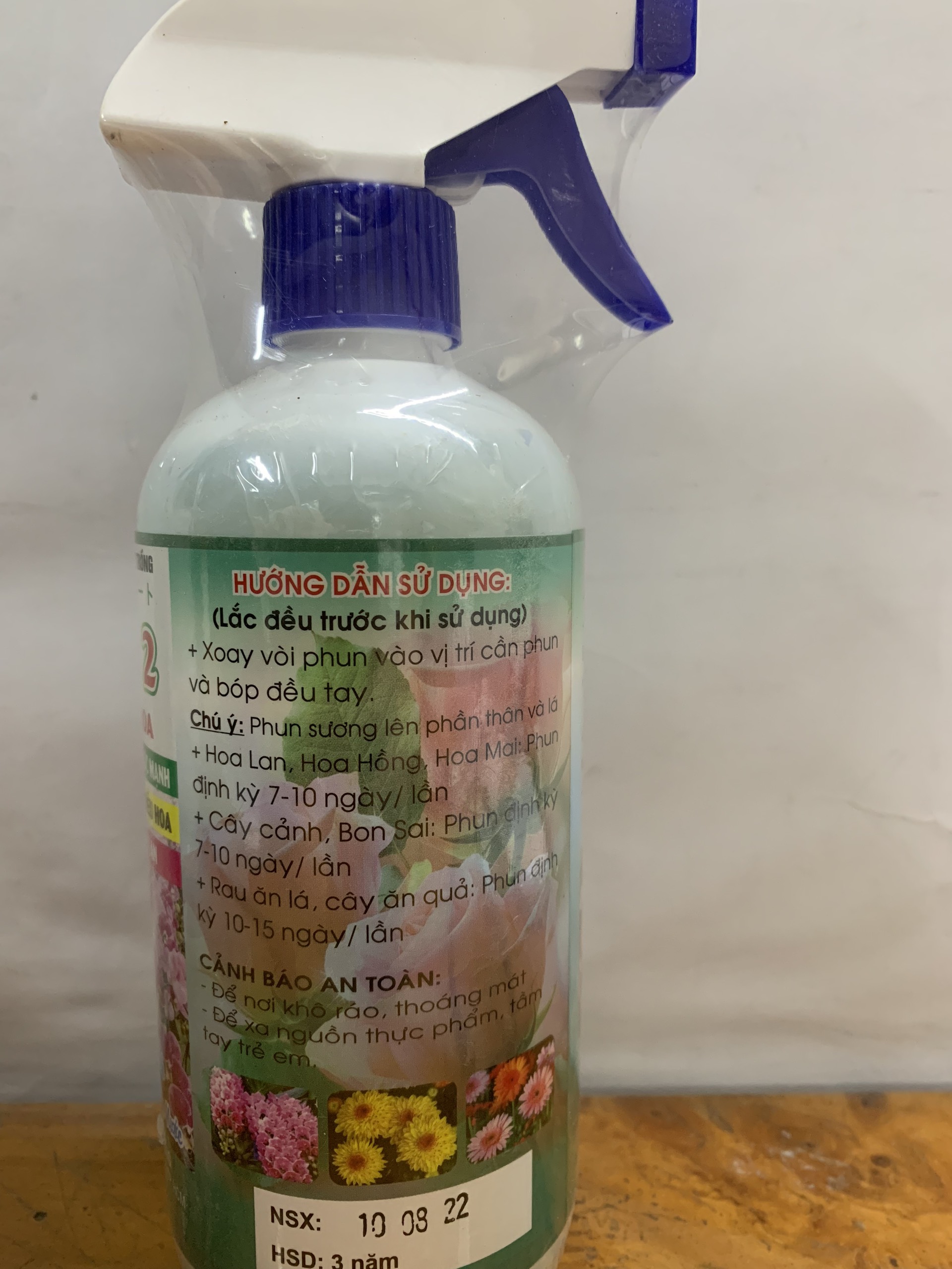 Dung dịch hỗ trợ cây trồng FLOWER 2 - kích thích ra hoa - -