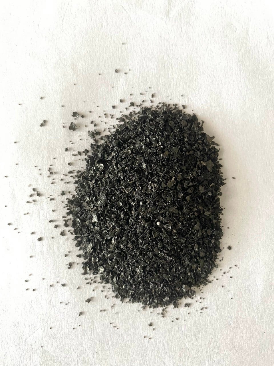 PHÂN BÓN HUMIC GIÚP CÂY KHỎE, XANH LÁ, PHÁT TRIỂN, TƠI XỐP ĐẤT - DẠNG VẢY TAN CAO CẤP