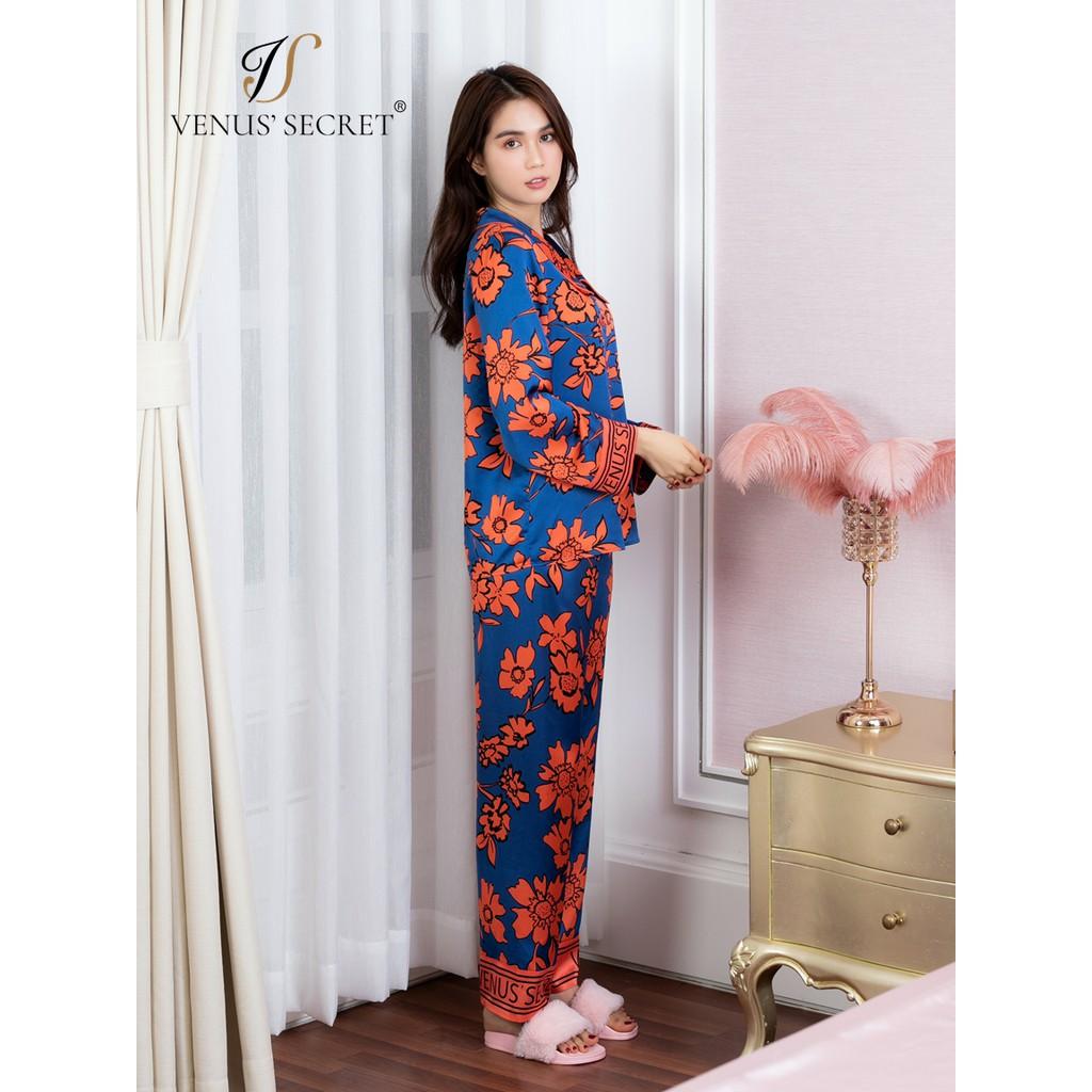 Bộ pyjama Venus' Secret xanh họa tiết hoa cam