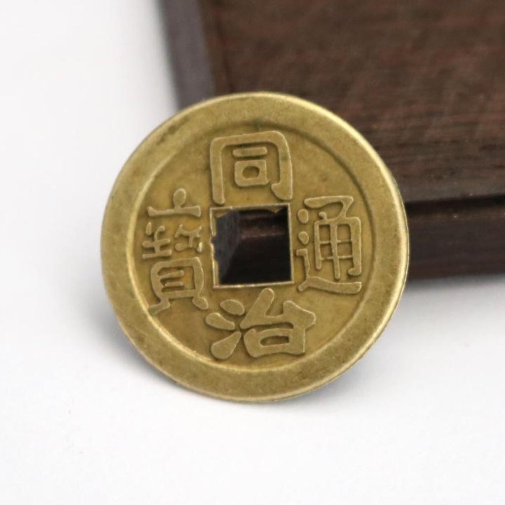 Tiền xu ngũ đế phong thuỷ bỏ ví chiêu tài 2,4cm