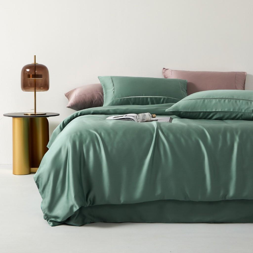 Bộ chăn ga gối cao cấp 100%Tencel, Tone màu xanh rêu đậm, thêu phối, chất liệu siêu mềm mát mịn