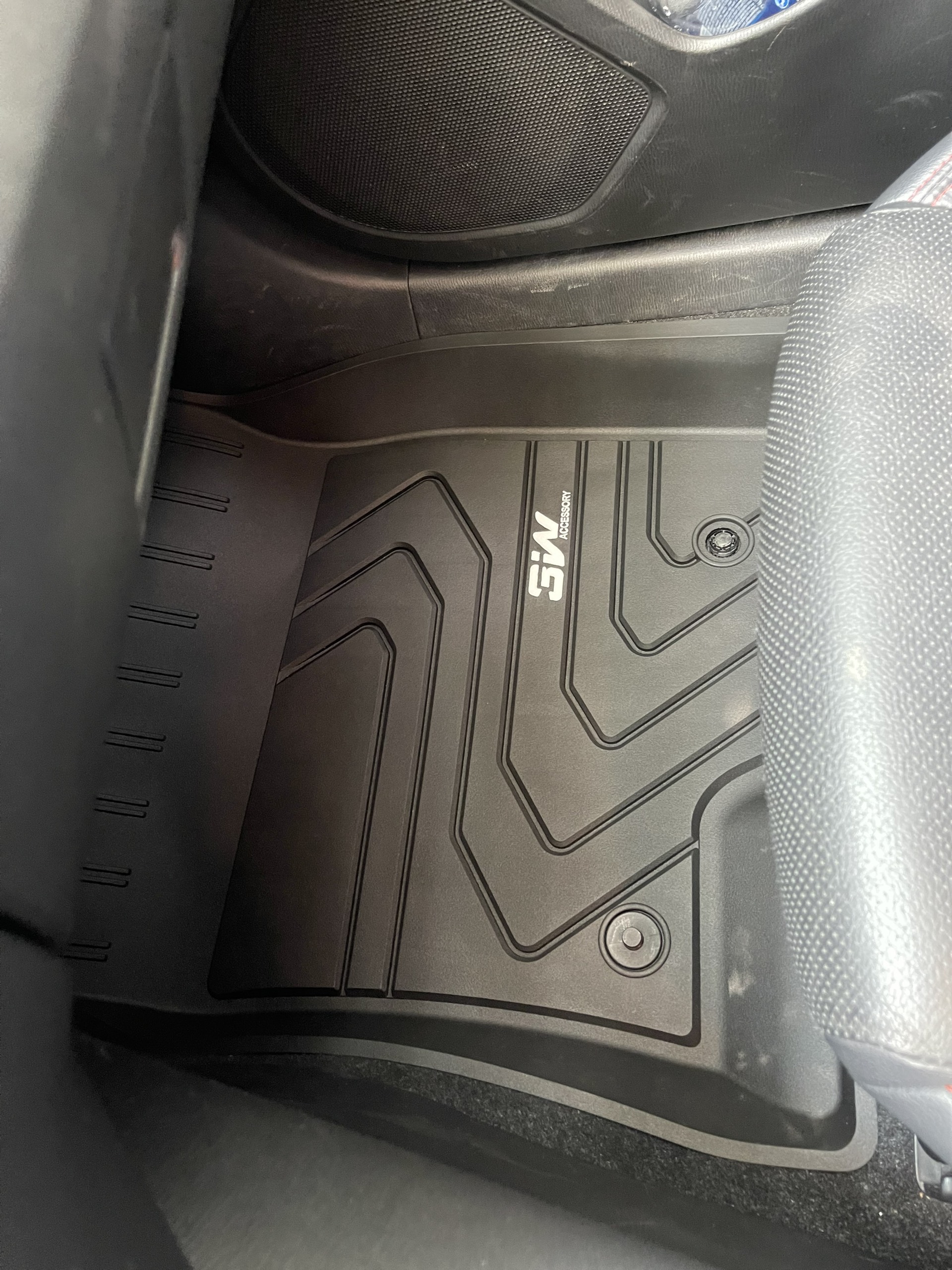 Thảm lót sàn ô tô MAZDA 3 AXELA  Nhãn hiệu Macsim 3W chất liệu nhựa TPE đúc khuôn cao cấp - màu đen