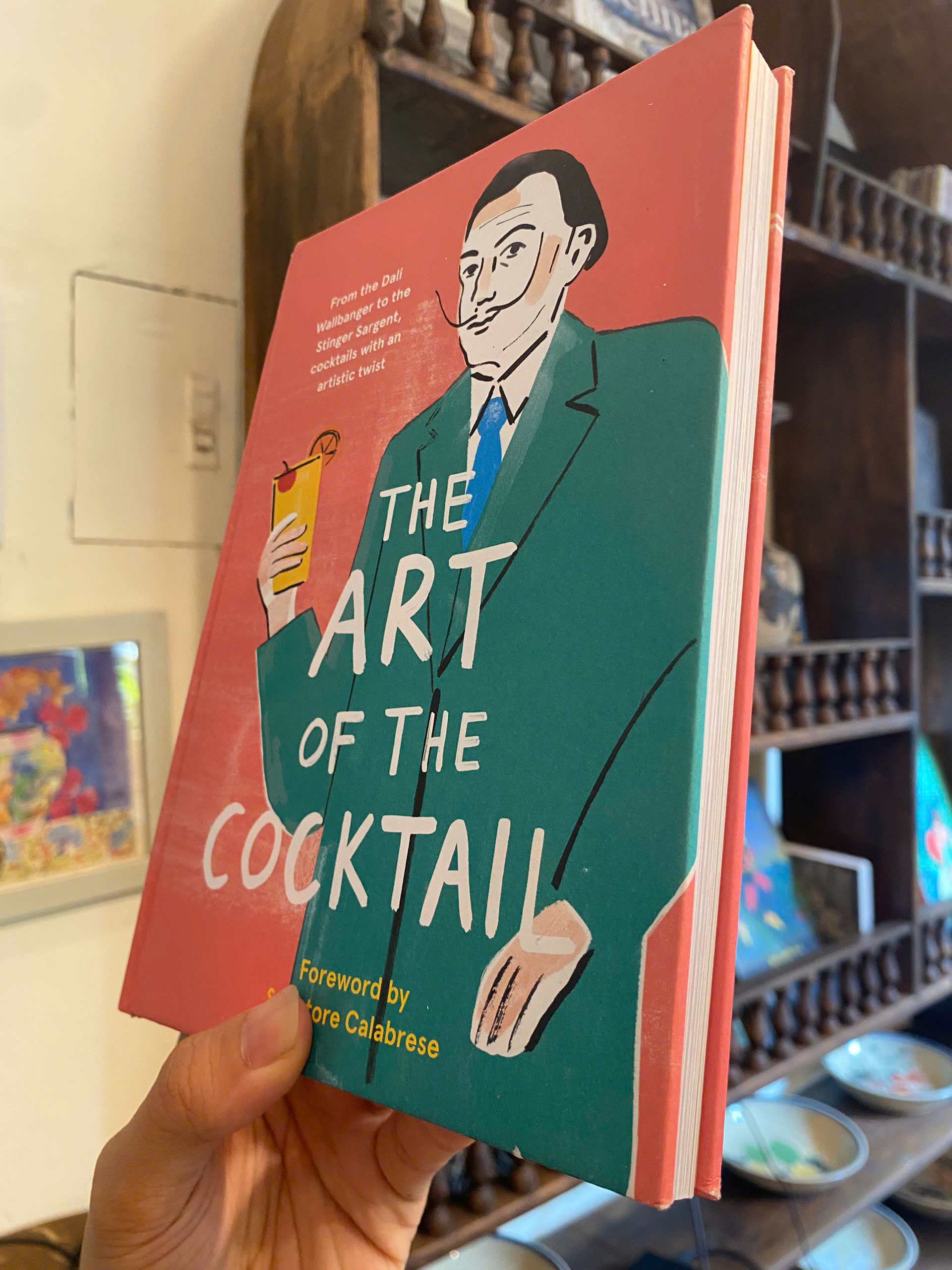 Sách - The Art of The Cocktail - Cocktails with an Artistic Twist by Salvatore Calabrese