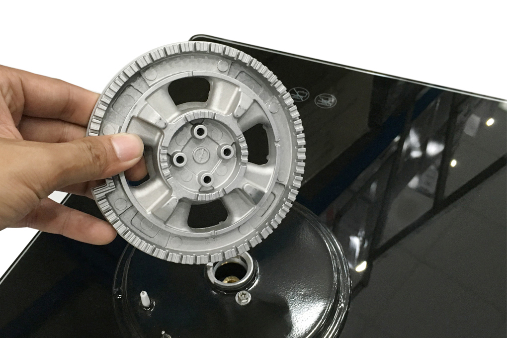 Bếp Gas Âm Rinnai RVB-6SDQ - Đen - Hàng Chính Hãng