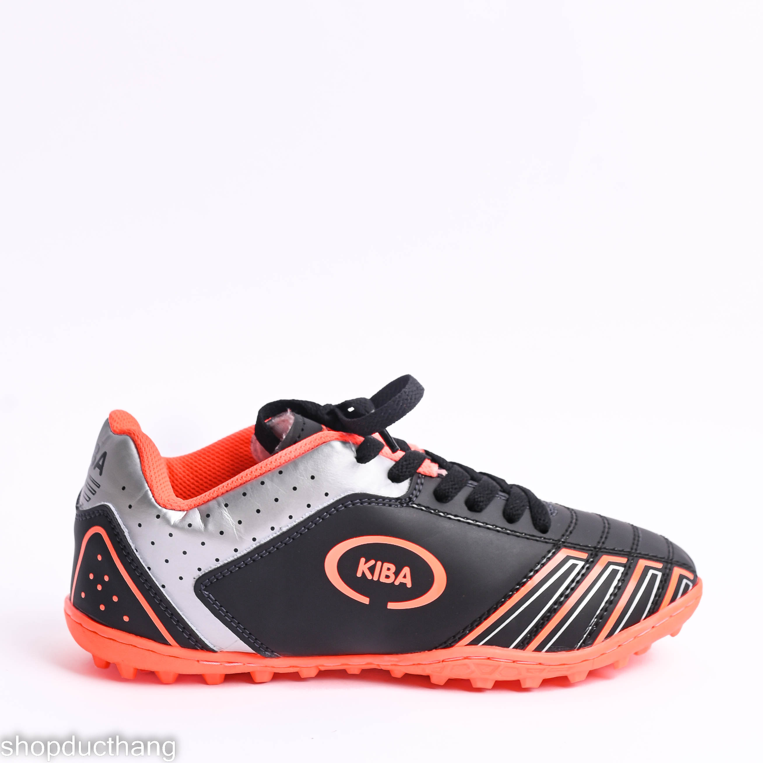 Giày đá banh sân cỏ nhân tạo