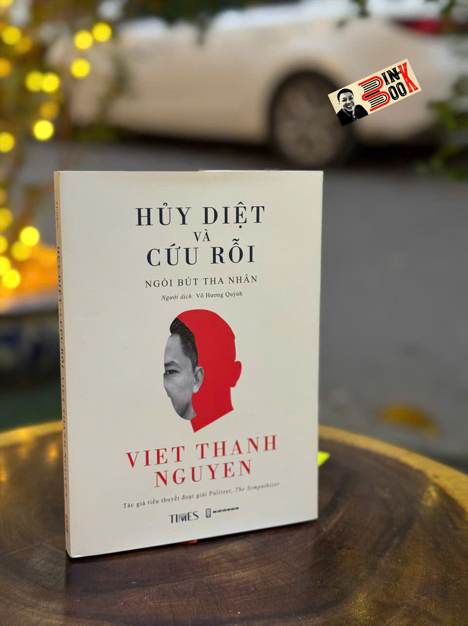 (Bìa cứng in giới hạn 500c) HỦY DIỆT VÀ CỨU RỖI - Viet Thanh Nguyen - TIMES