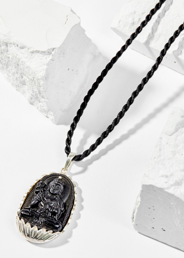 Mặt Dây Chuyền Phong Thủy Đá Obsidian Phật Bản Mệnh Tuổi Ngọ Đại Thế Chí Bồ Tát Bọc Bạc Ngọc Quý Gemstones