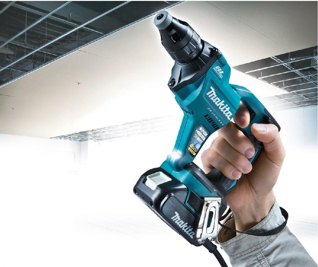 MÁY VẶN VÍT DÙNG PIN MAKITA DFS600Z - HÀNG CHÍNH HÃNG