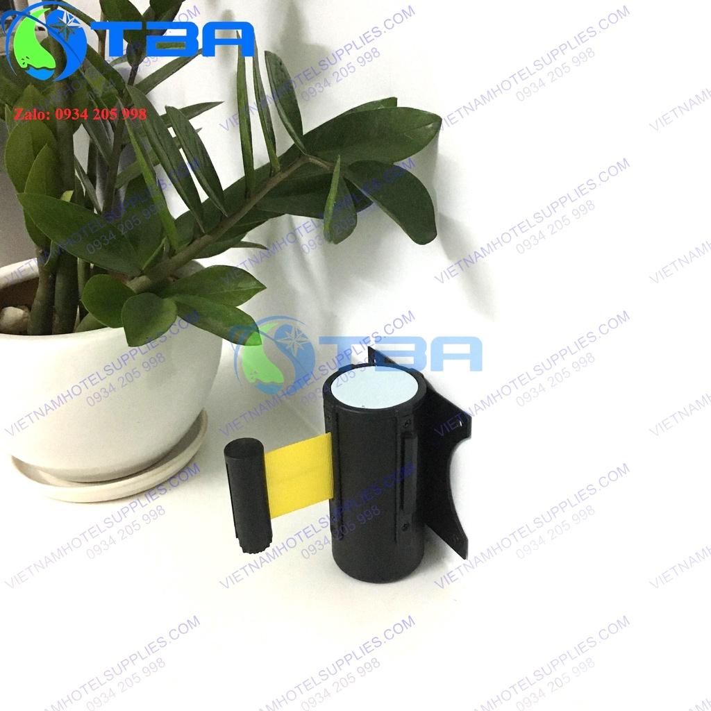 Đầu trụ chắn dây kéo gắn tường màu đen 2m với dây căng màu vàng cao cấp
