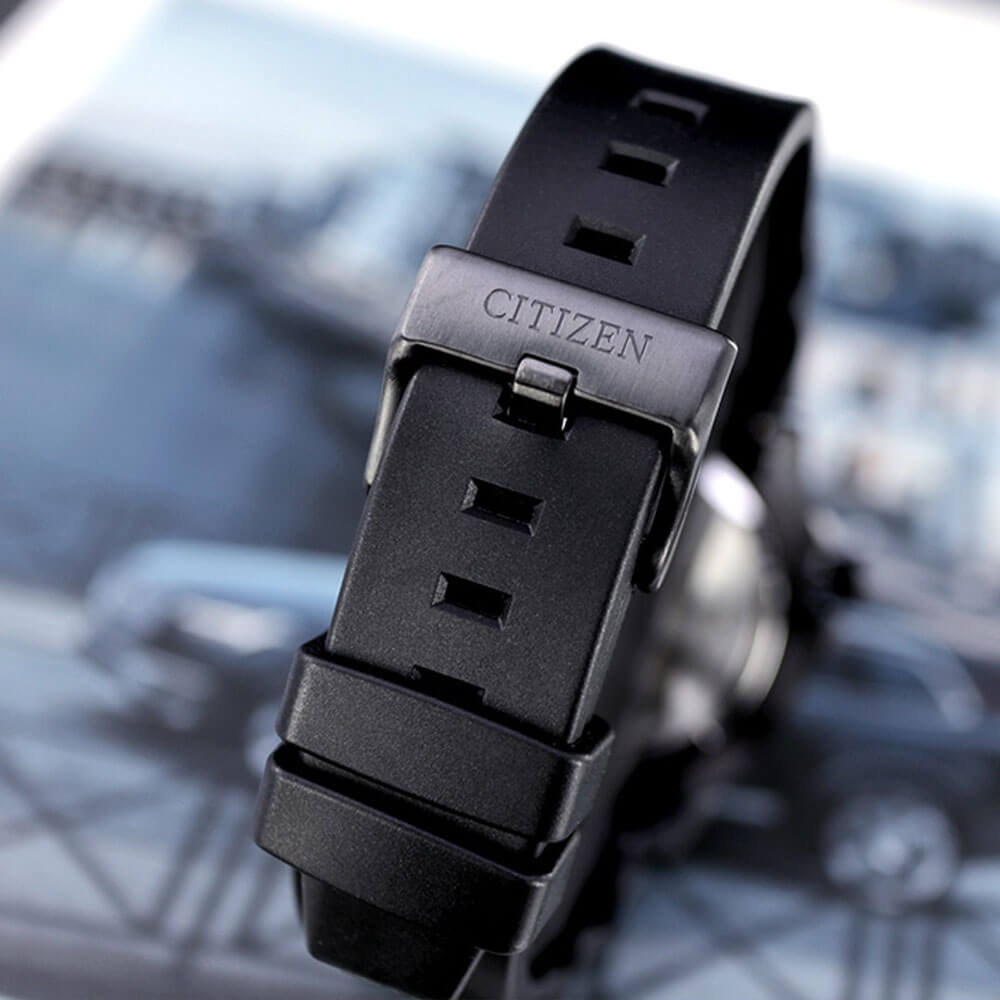 Đồng Hồ Nam Citizen Dây Cao Su NH8385-11E - Mặt Đen