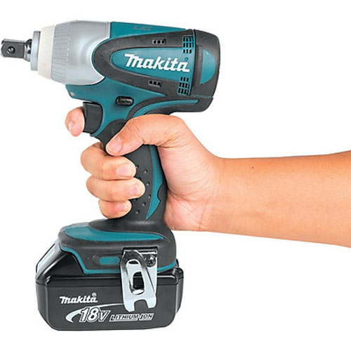 Máy siết bu lông Makita DTW251Z (18V - Không pin sạc)