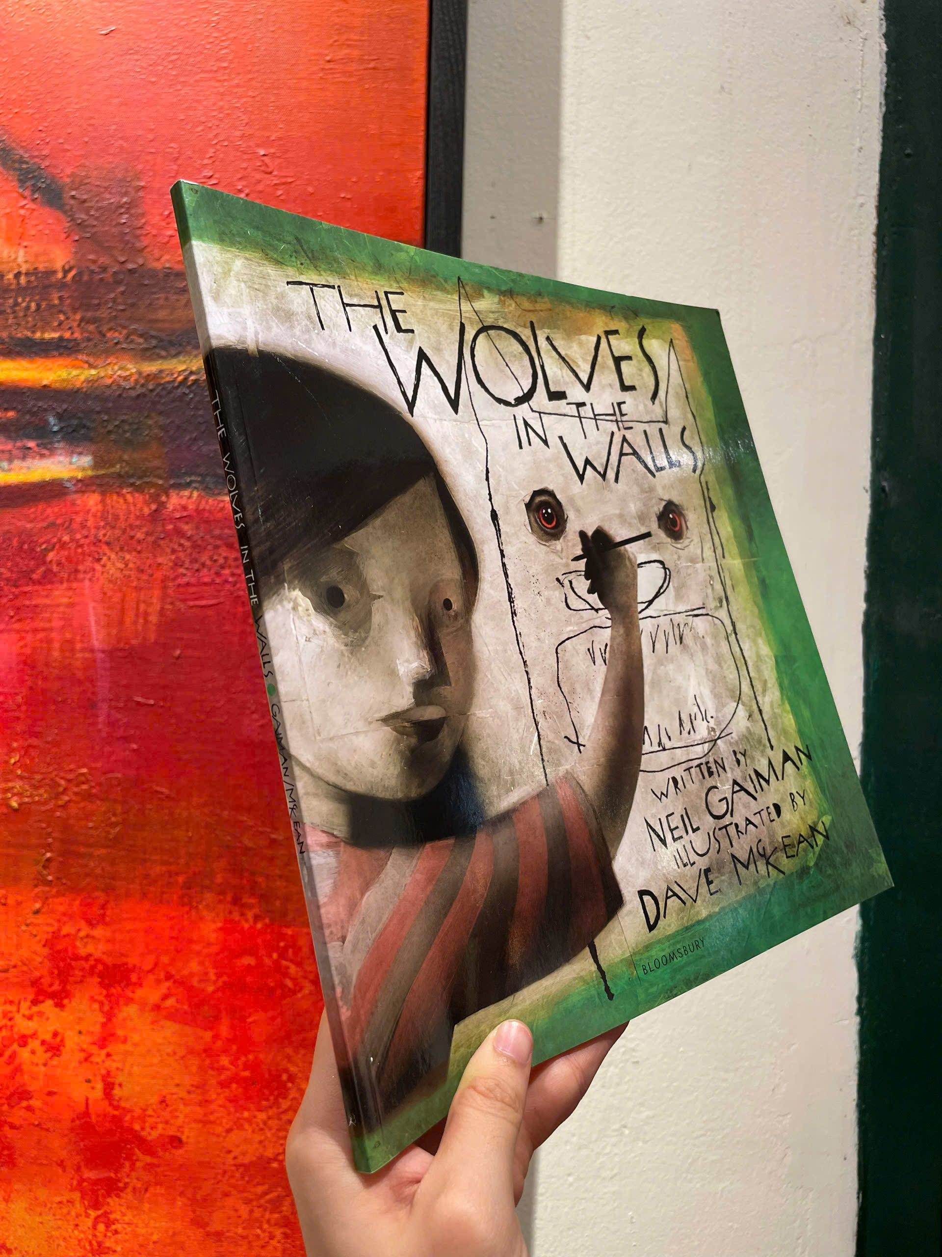 Sách - The Wolves in the Walls: The 20th Anniversary Edition by Neil Gaiman