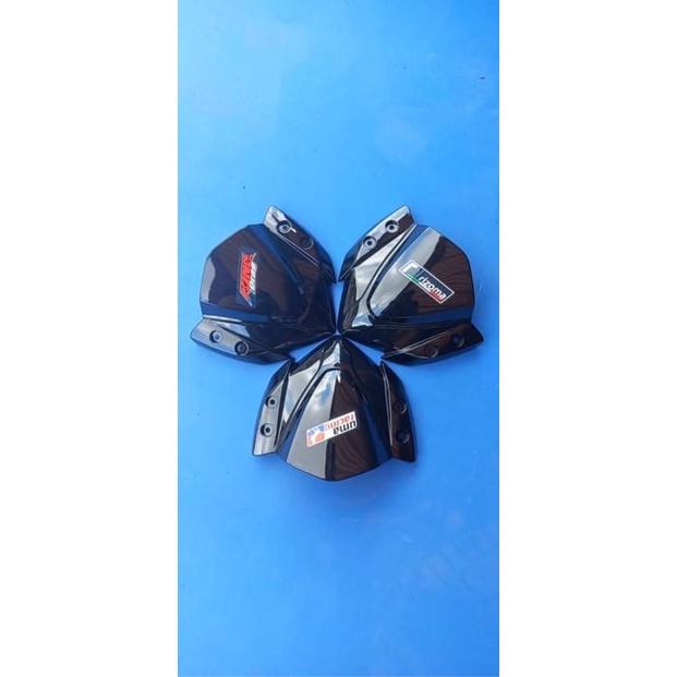 MÃO CHẮN GIÓ EXCITER 135 EX 135 KIỂU MALAY