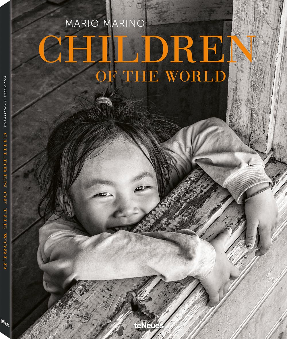 Artbook - Sách Tiếng Anh - Children Of The World