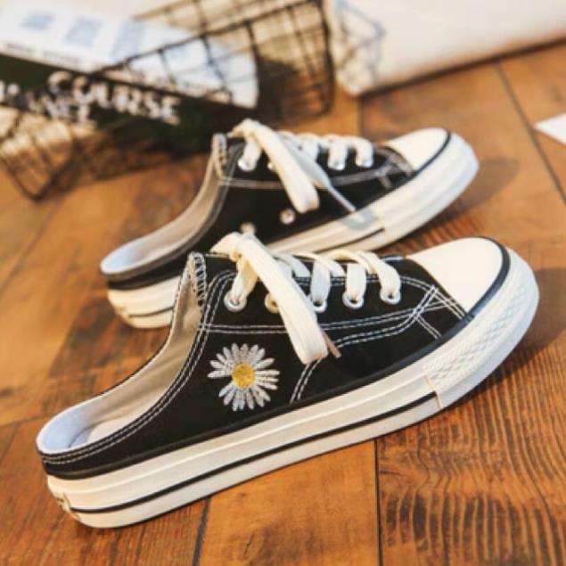 Giày sục hoa cúc mới cao cấp :)))