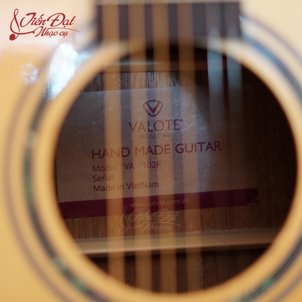 Đàn Guitar Acoustic VALOTE VA-102F - GUITAR Đệm Hát Gỗ Vân Sam Cao Cấp - Độ Ngân Tốt - Hàng Chính Hãng - Full phụ kiện