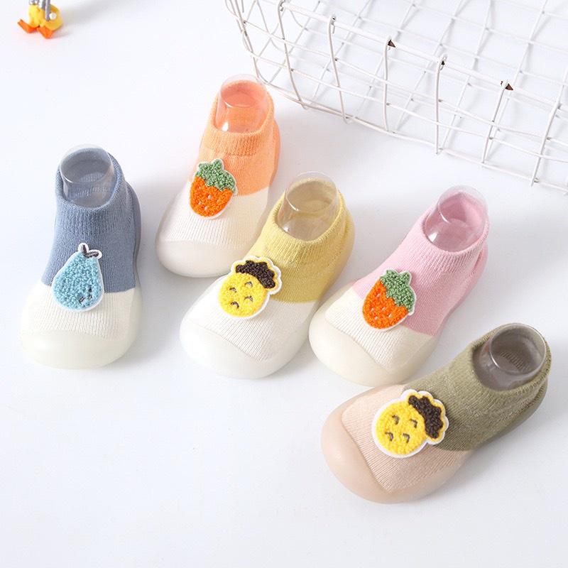 (GB27) Giày Bún Tập Đi Co Giãn, Chống Trơn Trượt Hình Hoa Quả Cho Bé Mẫu Mới - Hàng Quảng Châu Cao Cấp