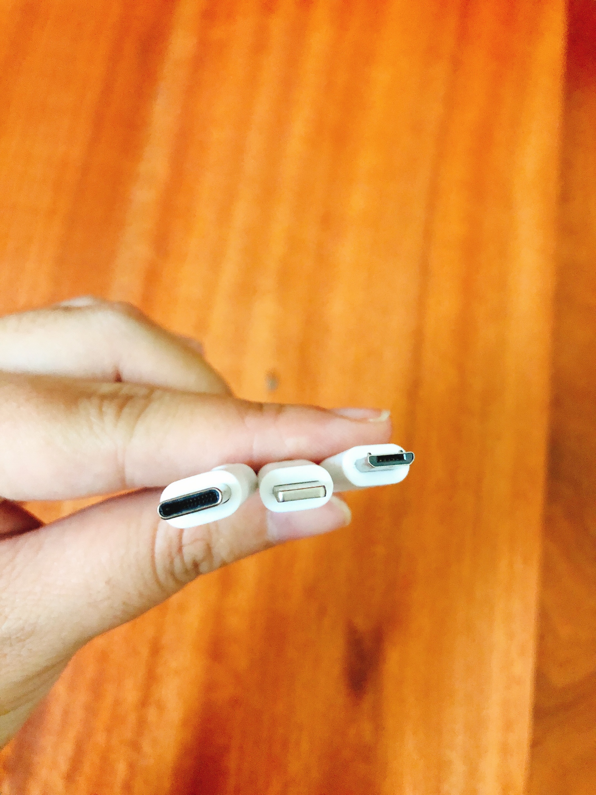 Máy massage trị liệu mini USB (có đầu cho điện thoại)