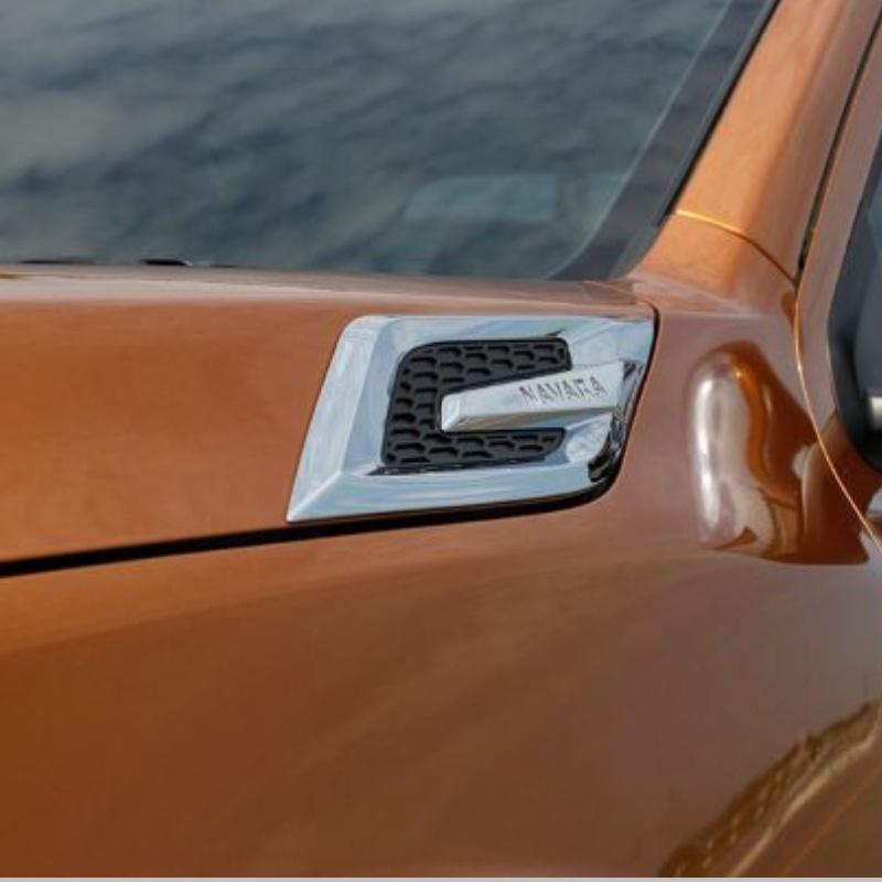 ỐP TRANG TRÍ HÔNG CAPO NISSAN NAVARA – FITT THAILAND